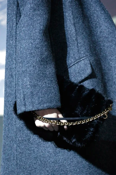 Look 57